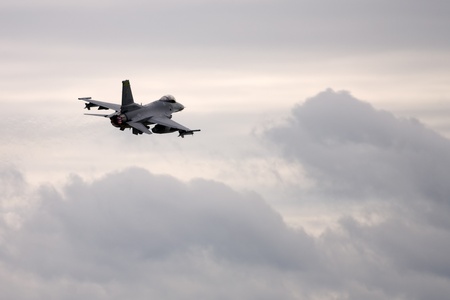 St. Thomas, Canada. June 25, 2011: An F-16 Fighting Falcon from the Vermont Air National Guard in...