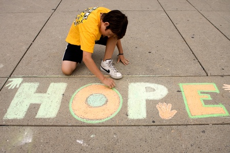 Toronto, Ontario, Canada. August 26, 2011. Following his death on August 22, 2011, Canadians across the country spoke out expressing their feelings for the NDP leader who had taken his party to the largest electoral win earlier in the year. In Toronto, thのeditorial素材