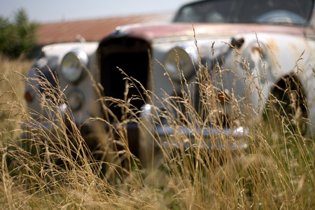 Kincardine Ontario, Canada - July 14, 2012. A 1952 Jaguar Mark VII sits in a farmers field in Southwestern Ontario, Canada. のeditorial素材