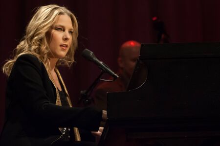 London, Canada - March 4, 2013. Canadian jazz singer and pianist, Diana Krall performs at the Budweiser Gardens in London Canada. のeditorial素材