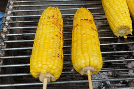 grilled corn on the hot stove
