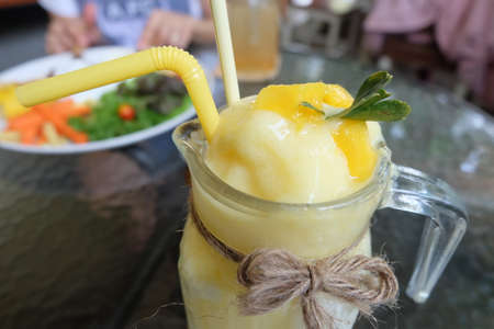 mango smoothie yogurtの写真素材