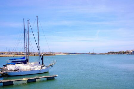 PORTIMAO, PORTUGAL - MAI 24, 2019: View on the port of Portimao with boats in Algarve, Portugal.のeditorial素材