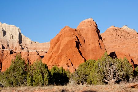 Kodachrome Basin contains many multi-colored rock formations of red, yellow, pink, white and brown, as well as massive sandstone chimney spires geologists believe to be solidified sediment that filled ancient springs or geysers left standing after the sofの写真素材