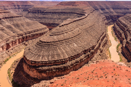 Goosenecks State Park is located near the southern border of the state of Utah in the western United States. It overlooks a deep meander of the San Juan River.の写真素材