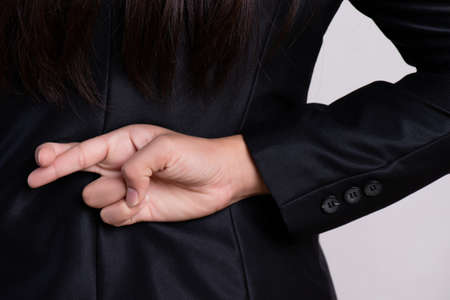 Close Up Businesswoman With Her Fingers Crossed Behind Her Back Concept For Good Luck Or Dishonesty Business の写真素材 ストックフォト 写真素材 のstock Foto ストックドットフォト Close Up Businesswoman With Her Fingers Crossed Behind Her Back Concept For Good Luck Or Dishonesty Business の写真素材 ストックフォト 写真素材 のstock Foto ストックドットフォト