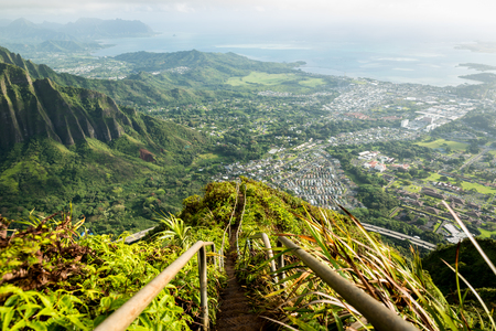 Scenic view from Stairway to Heaven in Oahu island Hawaiiの写真素材