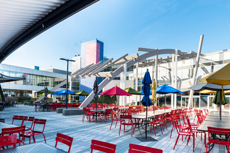 Open air dining area at Googleplex - Google Headquartersのeditorial素材
