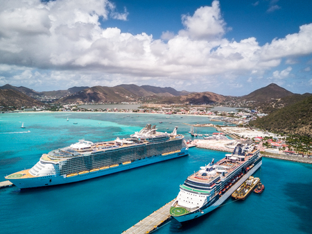 Cruise ships parked in the terminal in Philipsburg seen from theのeditorial素材