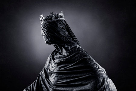 Ghost of a queen or king over dark misty backgroundの写真素材