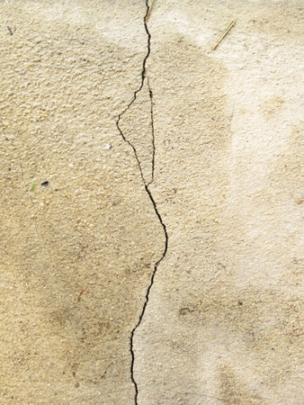 cracked concrete wallの写真素材