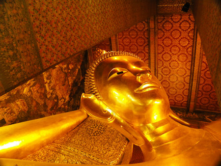 BANGKOK - MARCH 16. Reclining Buddha in Wat Pho temple on March 16, 2012 in Bangkok, Thailand. Wat Pho is named after a monastery in India where Buddha is believed to have livedのeditorial素材