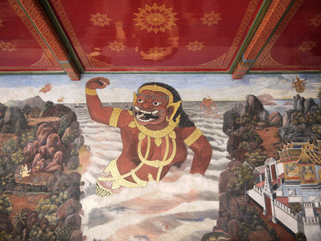 BANGKOK ,THAILAND - SEP 14 : Ancient Thai mural painting with tempera colors and gilding painting of Ramayana story in Wat Phra Sri Rattana Satsadaram on September 14, 2014 in Bangkok, Thailand.のeditorial素材