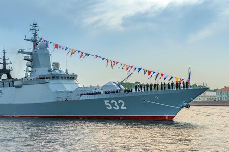 SAINT-PETERSBURG, RUSSIA - JULY, 2016: Sailors stand on the deck of a warship of the Russian Navy in the waters of the Neva Riverのeditorial素材