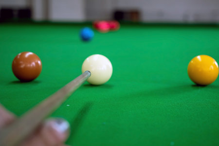 Snooker balls on a green table ready to be played.の写真素材