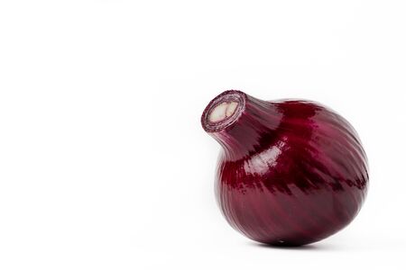 Red, purple onions isolated on white backgroundの写真素材