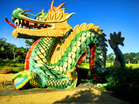 Oriental Dragon statue のeditorial素材