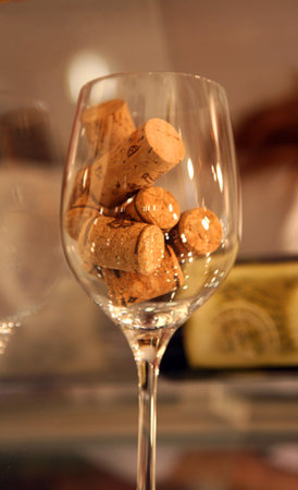 wine stoppers are in glass の写真素材