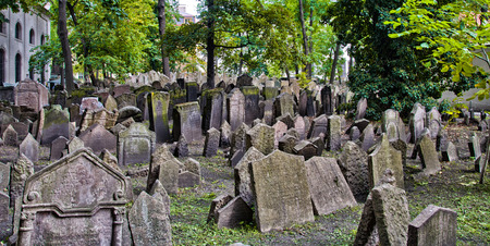 Tombstones in the Jewish cemetery in Pragueのeditorial素材