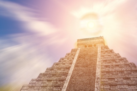 Mayan pyramid at Chichen Itzaの写真素材