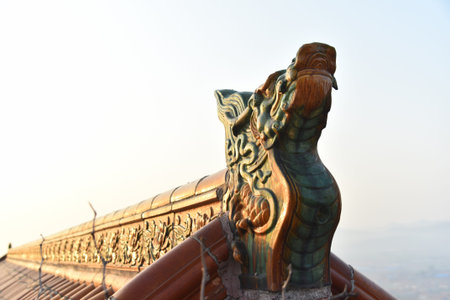 Chinese architecture dragon decoration