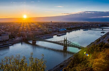 Budapest sunsetの写真素材