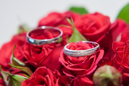 wedding rings and bride's bouquet macro shootの写真素材