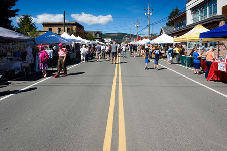 Comox Valley~Vancouver Island,BC, Canada, May 20 2017 Village Market Days on Dunsmuir Avenue in Cumberland~Vancouver Island,BC, Canadaのeditorial素材