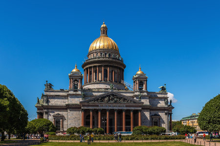 St Isaacs Cathedral, St Petersburg, Russia in summerのeditorial素材
