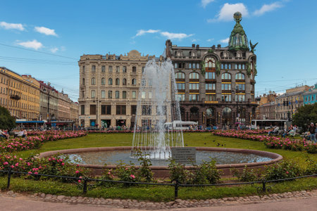 The fountains of Peterhof are one of Russia's most famous tourist attractions in summerのeditorial素材