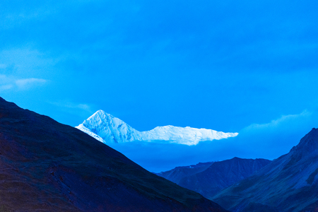 Nature view with snowy peaks in Annapurna Conservation Area, a hotspot destination for mountaineers and Nepal's largest protected area.の写真素材