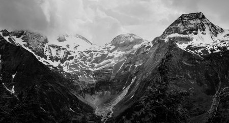 beautiful views of the mountains