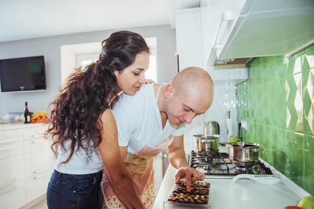 Chocolate preparation - making chocolate in the kitchenの写真素材