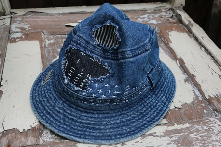 Japanese way of using cloth to embroidery. The old rattling cracked. The art of matching denim with cotton that is indigo mainly as a bag, shoes, hat.の写真素材