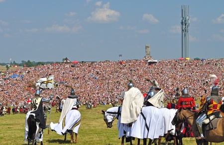 Grunwald, Poland - July 18, 2009 - Overall view of historical reenactment 1410 Battle of Grunwald, Kingdom of Poland and the Grand Duchy of Lithuania against the Teutonic Order.のeditorial素材