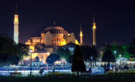 ISTANBUL - APR 09, 2014: Tourists visiting the Hagia Sophia on April 09, 2014 in Istanbul, Turkey. Hagia Sophia is the greatest monument of Byzantine Culture.のeditorial素材