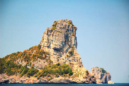 Ang Thong Marine National Park is an archipelago containing 42 stunning island near Ko Samui, Ko Tao and Ko Phan-Ngan in the gulf of Thailand.の写真素材