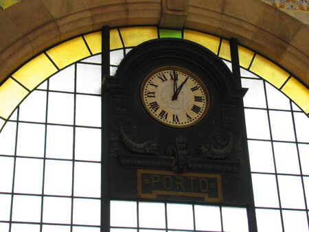 Railway clock at Porto Station, Portugalの写真素材