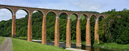 Leaderfoot Viaduct spanning the river Tweed in the Scottish Borders.の写真素材