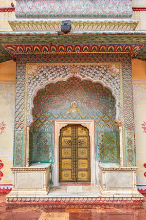 Beautifully decorated Rose Gate at the Pritam Niwas Chowk of the Jaipur City Palace in Jaipur, Rajasthan, Indiaのeditorial素材