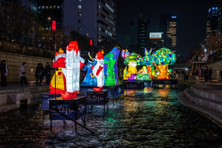 Seoul Lantern Festival along Cheonggyecheon Stream in Seoul, South Korea on November 29, 2021のeditorial素材