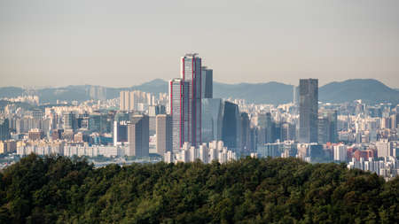 Seoul South Korea cityscape view from Inwangsan mountain on September 19, 2021のeditorial素材