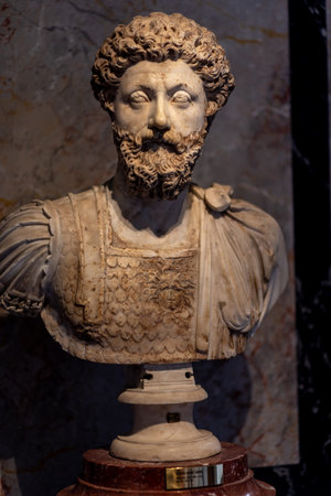 Collection of Greek and Roman Antiquities of the Kunsthistorisches Museum Wien - Museum of Fine...