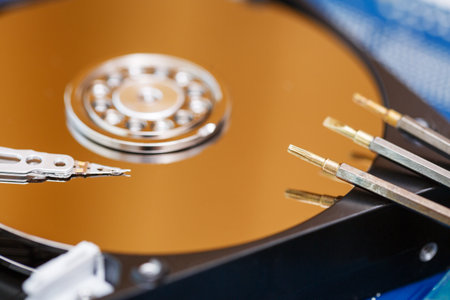Components for PC. Open hard disk storage. Recovery and storage of information. Magnetic disks...