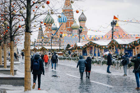 Moscow, Russia, Red Square: Bright New Year and Christmas fairのeditorial素材
