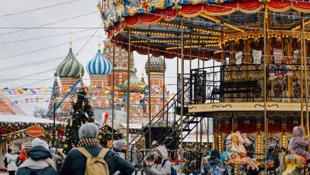 Moscow, Russia, Red Square: Bright New Year and Christmas fairのeditorial素材