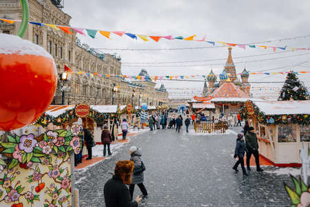 Moscow, Russia, Red Square: Bright New Year and Christmas fairのeditorial素材