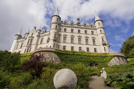 Dunrobin Castle in Scotland view from belowのeditorial素材