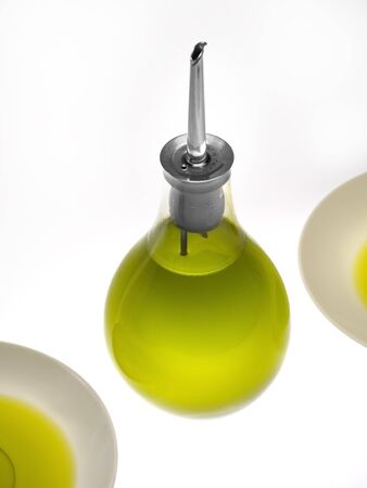 jar of green olive oil of Italy white background
の写真素材