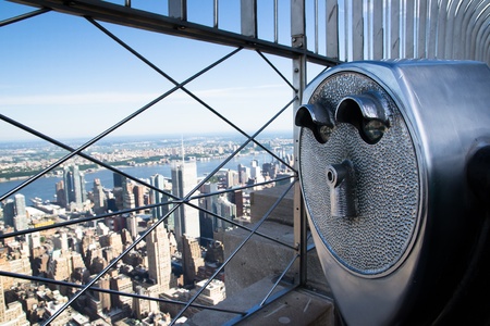 New York City, USA - August 14,2013 the skyscrapers of New York there are these binoculars to better observe the panoramaのeditorial素材